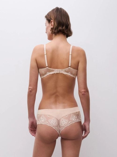 Champs Elys&eacute;es shorty, nudo