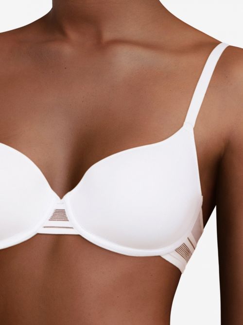 Rhythm  underwired moulded bra, white PASSIONATA